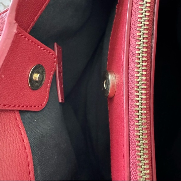 Zara Mid-Size City Bag with Detachable Straps - Maroon colour - Picture 10 of 14